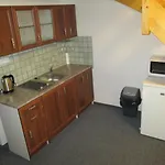 Rustikal - U Mandlonovych Sadu 3*