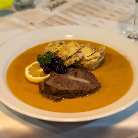 Rustikal - U Mandlonovych Sadu 3*