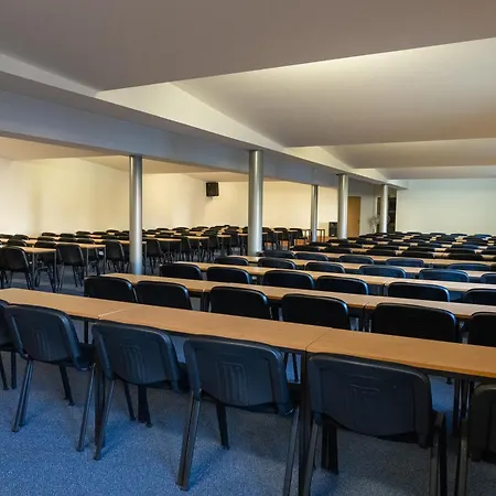 Hotel - Vinarstvi - Pivovar Rustikal Hustopece - U Mandlonovych Sadu 3* Hustopece